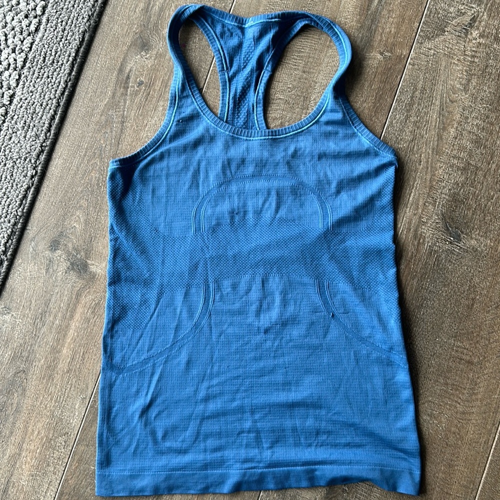 Lululemon deep blue classic tank top razor back